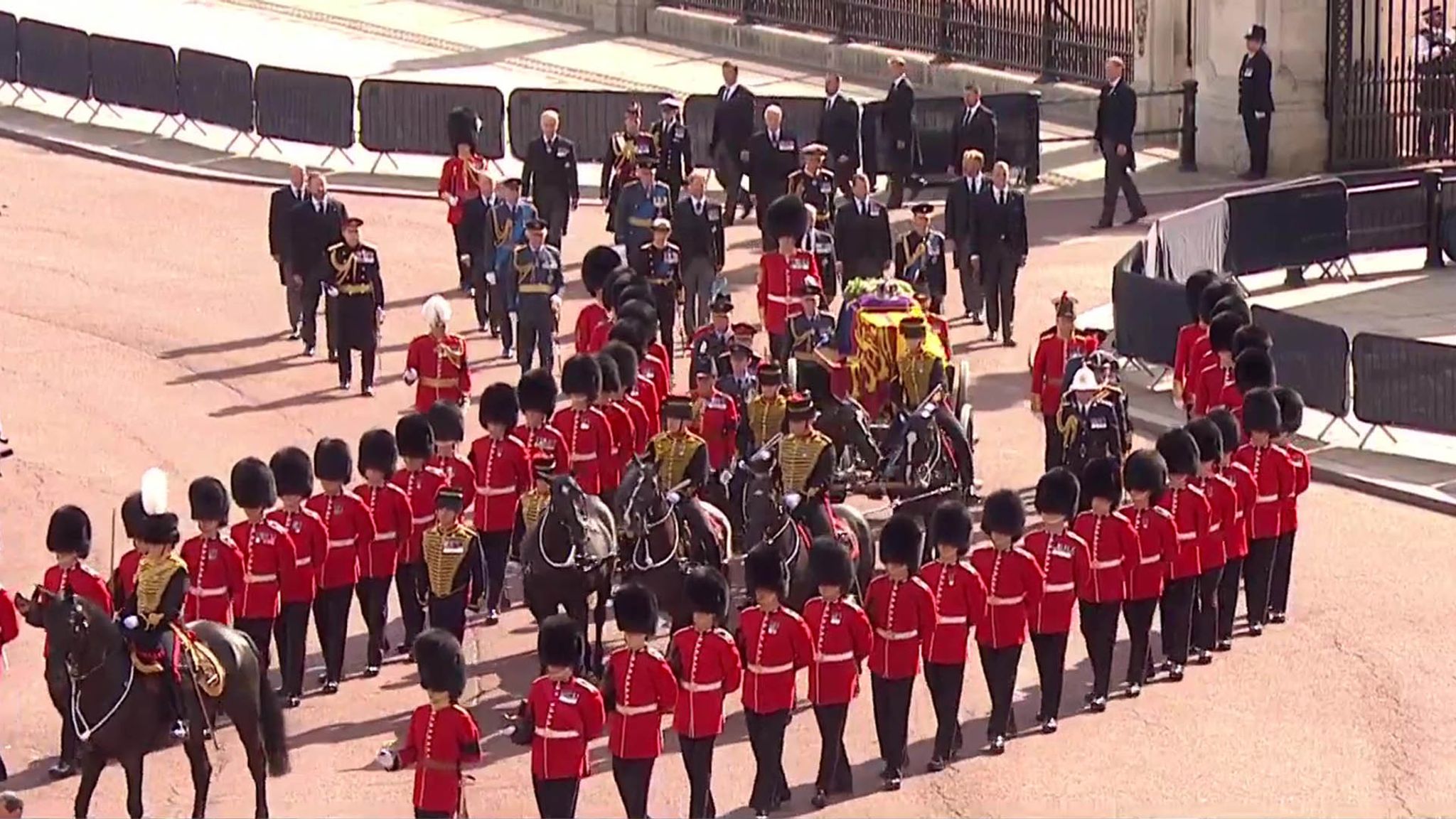 King Charles William And Harry Walk Behind Queen S Coffin As Tens Of Thousands Watch On Uk