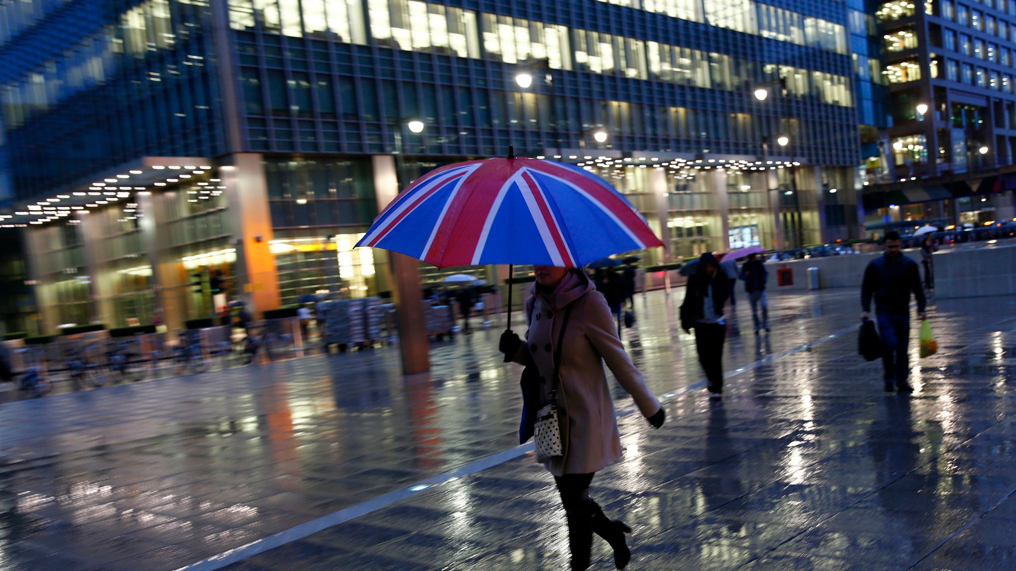 Ноябрь дождь. Walk in the Rain.