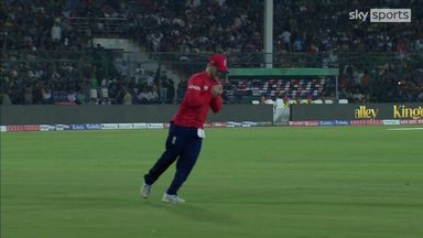 England get first wicket 