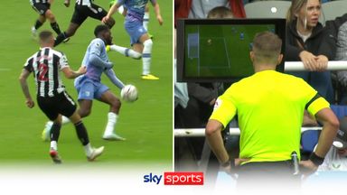 Ref Watch: Newcastle's penalty - a harsh handball decision?