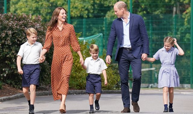 Smiling William and Kate take 'all the gang' to settle into new school - and even Louis behaved - Vimarsana News
