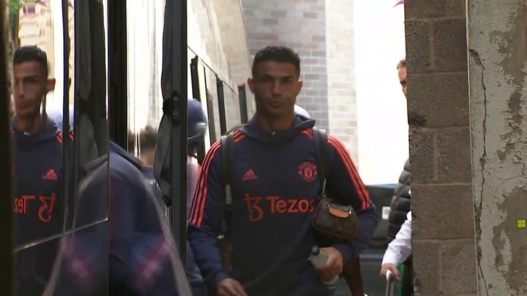 No move for Cristiano Ronaldo? Manchester United striker boards team bus for Leicester | Video | Watch TV Show