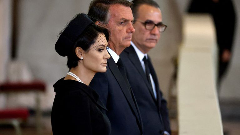 The president and his wife attended the queen's funeral