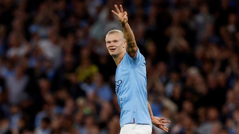 Soccer Football - Premier League - Manchester City v Nottingham Forest - Etihad Stadium, Manchester, Britain - August 31, 2022 Manchester City&#39;s Erling Braut Haaland celebrates scoring their third goal and completing his hat-trick Action Images via Reuters/Jason Cairnduff EDITORIAL USE ONLY. No use with unauthorized audio, video, data, fixture lists, club/league logos or &#39;live&#39; services. Online in-match use limited to 75 images, no video emulation. No use in betting, games or single club /league