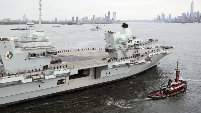 HMS Queen Elizabeth in New York