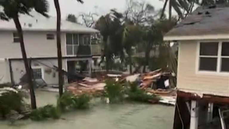 Ian Kasırgası Florida'daki Fort Myers Beach'i vurdu.