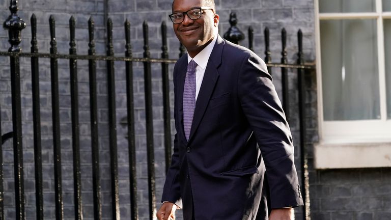 Britain&#39;s Chancellor of the Exchequer Kwasi Kwarteng arrives in Downing Street in London, Wednesday, Sept. 7, 2022 for the first cabinet meeting since Liz Truss was installed as British Prime Minister a day earlier. (AP Photo/Alberto Pezzali)
PIC:AP