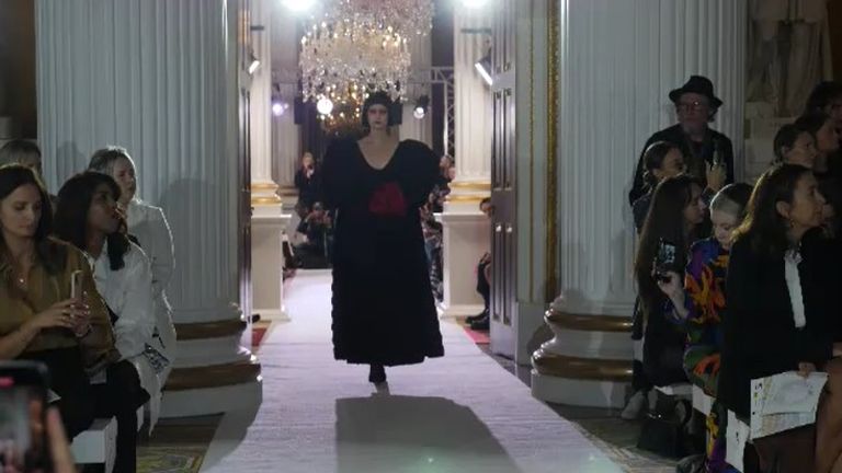 London Fashion Week honors the Queen