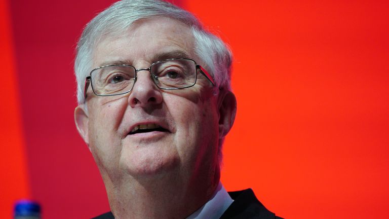 First Minister of Wales Mark Drakeford speaks at Britain&#39;s Labour Party&#39;s annual conference in Liverpool, Britain, September 26, 2022. REUTERS/Phil Noble
