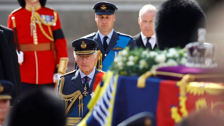 Britain&#39;s King Charles and Britain&#39;s William, Prince of Wales march during a procession where the coffin of Britain&#39;s Queen Elizabeth is transported from Buckingham Palace to the Houses of Parliament for her lying in state, in London, Britain, September 14, 2022. REUTERS/Sarah Meyssonnier TPX IMAGES OF THE DAY