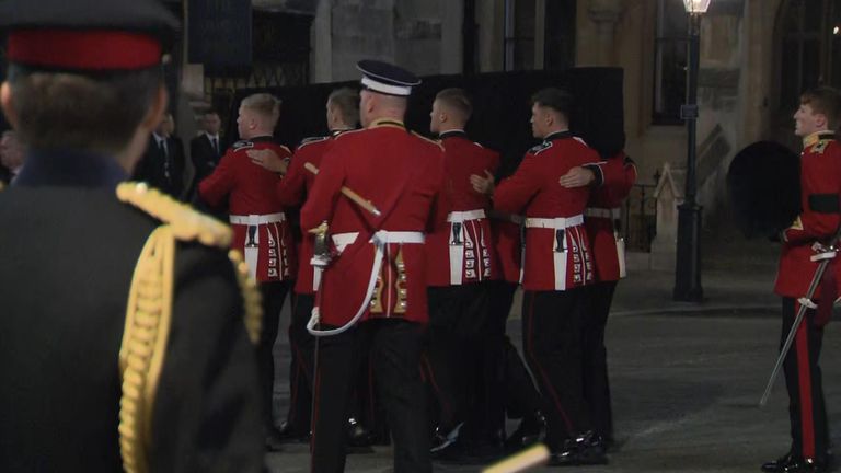 Military use a stand-in coffin to rehearse for Queen&#39;s funeral