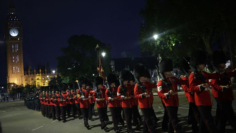 A rehearsal for the Queen&#39;s funeral procession