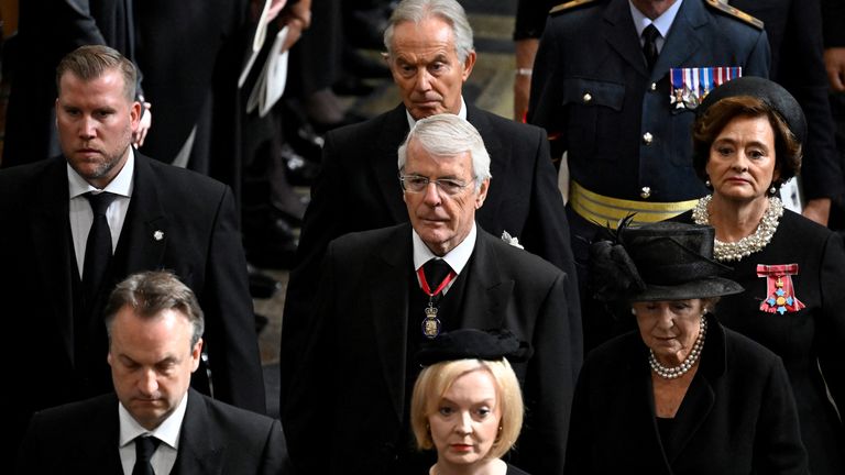 LONDON, ENGLAND - SEPTEMBER 19: Former Prime Ministers of the United Kingdom Tony Blair with his wife Cherie Blair, John Major with his wife Norma Major, Hugh O&#39;Leary and current Prime Minister of The United Kingdom, Liz Truss depart Westminster Abbey after the funeral service of Queen Elizabeth II on September 19, 2022 in London, England.