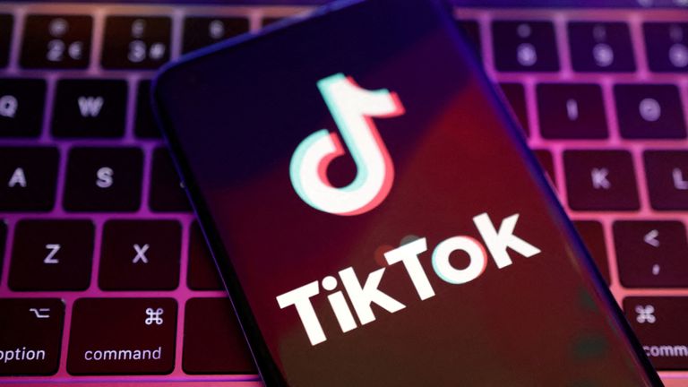 FILE PHOTO: The TikTok app logo is seen in this illustration taken on Aug. 22, 2022.REUTERS/Dado Ruvic/Illustration/File Photo