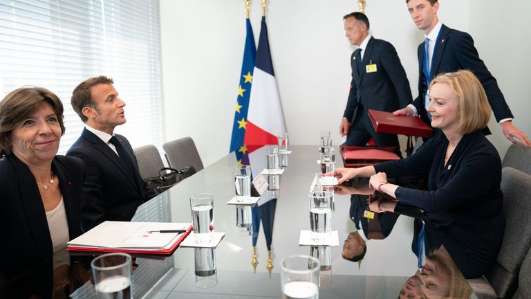 Liz Truss holds meeting with Emmanuel Macron 