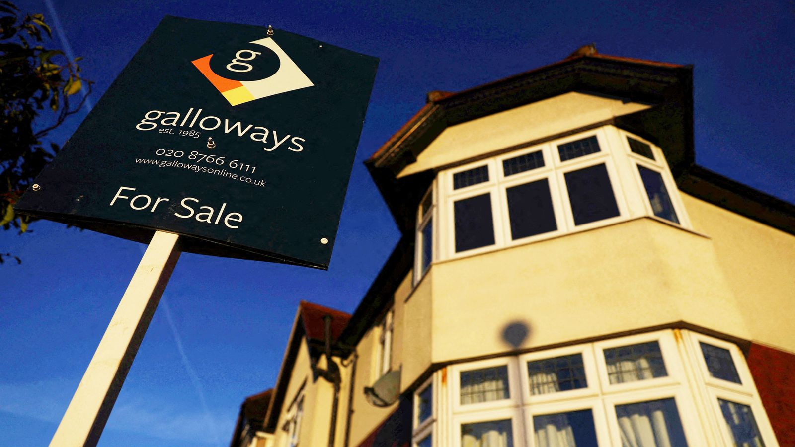 'Worst run for house prices since 2008' as December sees further decline