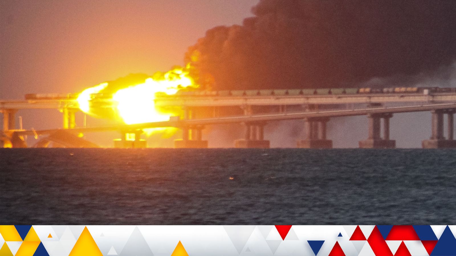 skynews-kerch-bridge-explosion_5927249.j