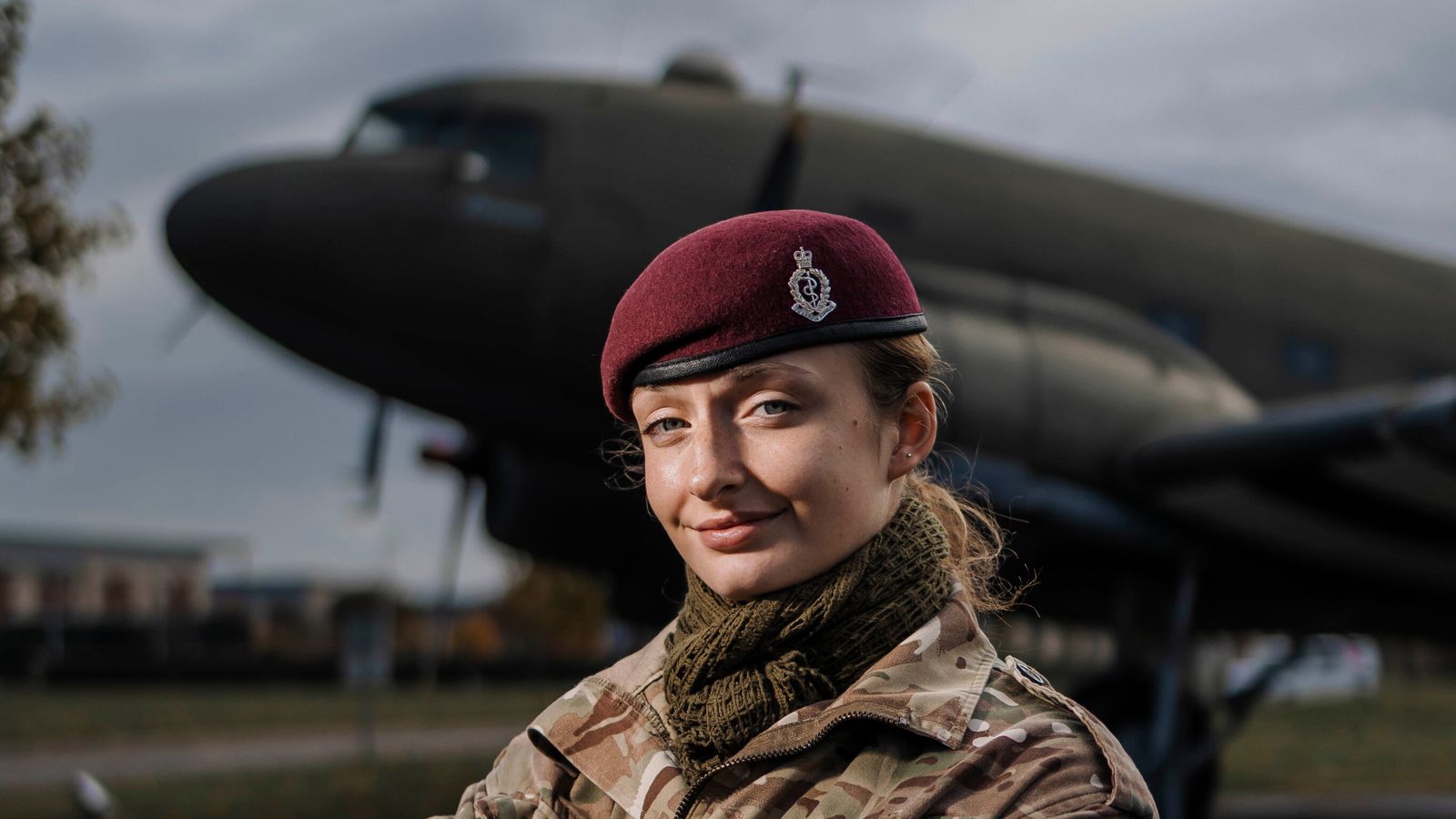 Female soldier passes gruelling Army course that examines robustness for the first time 