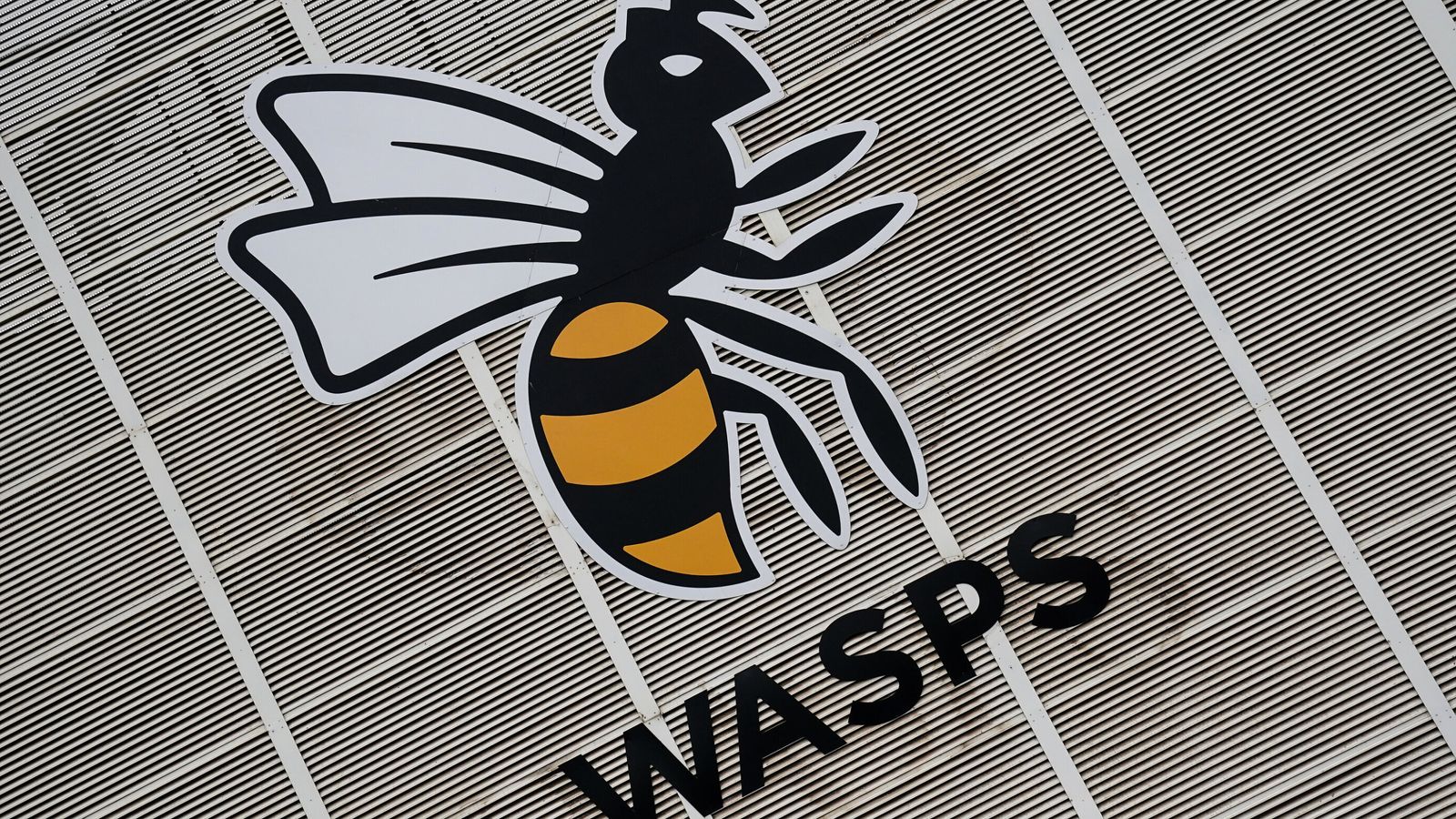 Wasps rugby club suspended from Premiership and likely to ‘enter administration in coming days’ | UK News