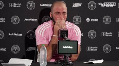 Higuain breaks down in tears as he announces retirement