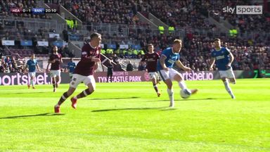 Arfield misses great chance for Rangers