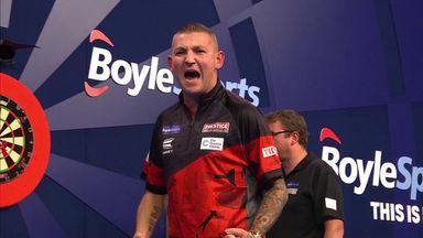 Aspinall breaks with 138