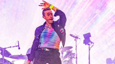 Coldplay singer Chris Martin has 'serious lung infection', band