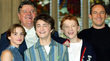 Robbie Coltrane: Tributes paid to Harry Potter's Hagrid and Cracker ...