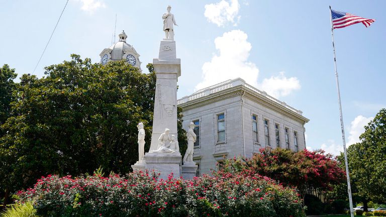The Confederate memorial outside Greenwood courthouse.  Image: AP