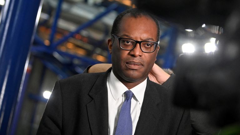  Kwasi Kwarteng prepares for a television interview at Britain&#39;s Conservative Party&#39;s annual conference in Birmingham, Britain, October 3, 2022. REUTERS/Toby Melville