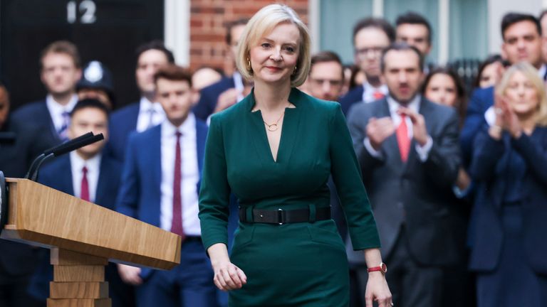 25/10/2022. London, United Kingdom. Prime Minister Liz Truss giving her address and Leaving No10 Downing Street. 10 Downing Street. Picture by Rory Arnold / No 10 Downing Street

