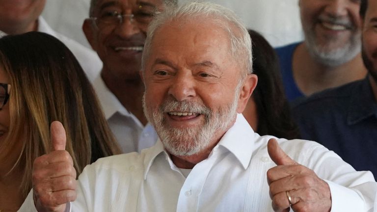 Lula da Silva wins Brazilian election narrowly beating Jair Bolsonaro