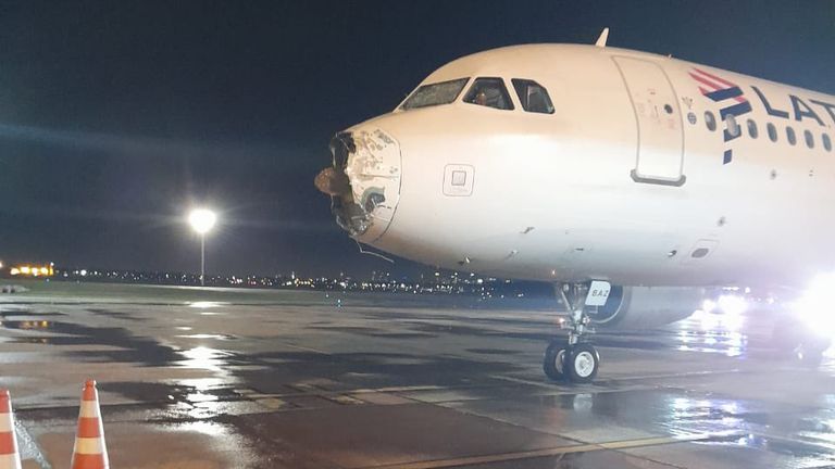 The nose of the plane was shattered. Pic: LATAM