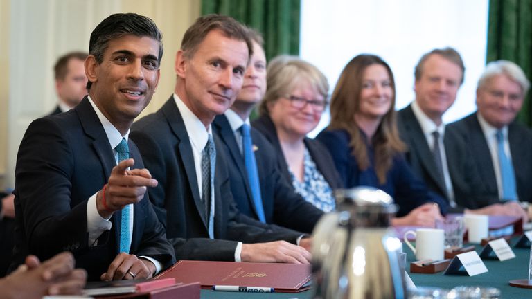 Prime Minister Rishi Sunak (left), alongside the Chancellor of the Exchequer, Jeremy Hunt (second left), holds his first Cabinet meeting in Downing street. Picture date: Wednesday October 26, 2022.
