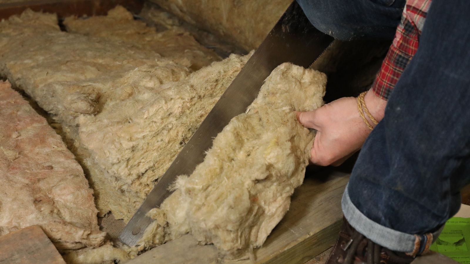 Are you eligible for the government's 1bn scheme to insulate middle-income homes?