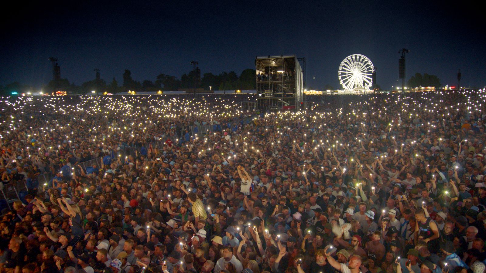 Knebworth 22 filmmaker on his 'relief' over Oasis song block and Liam