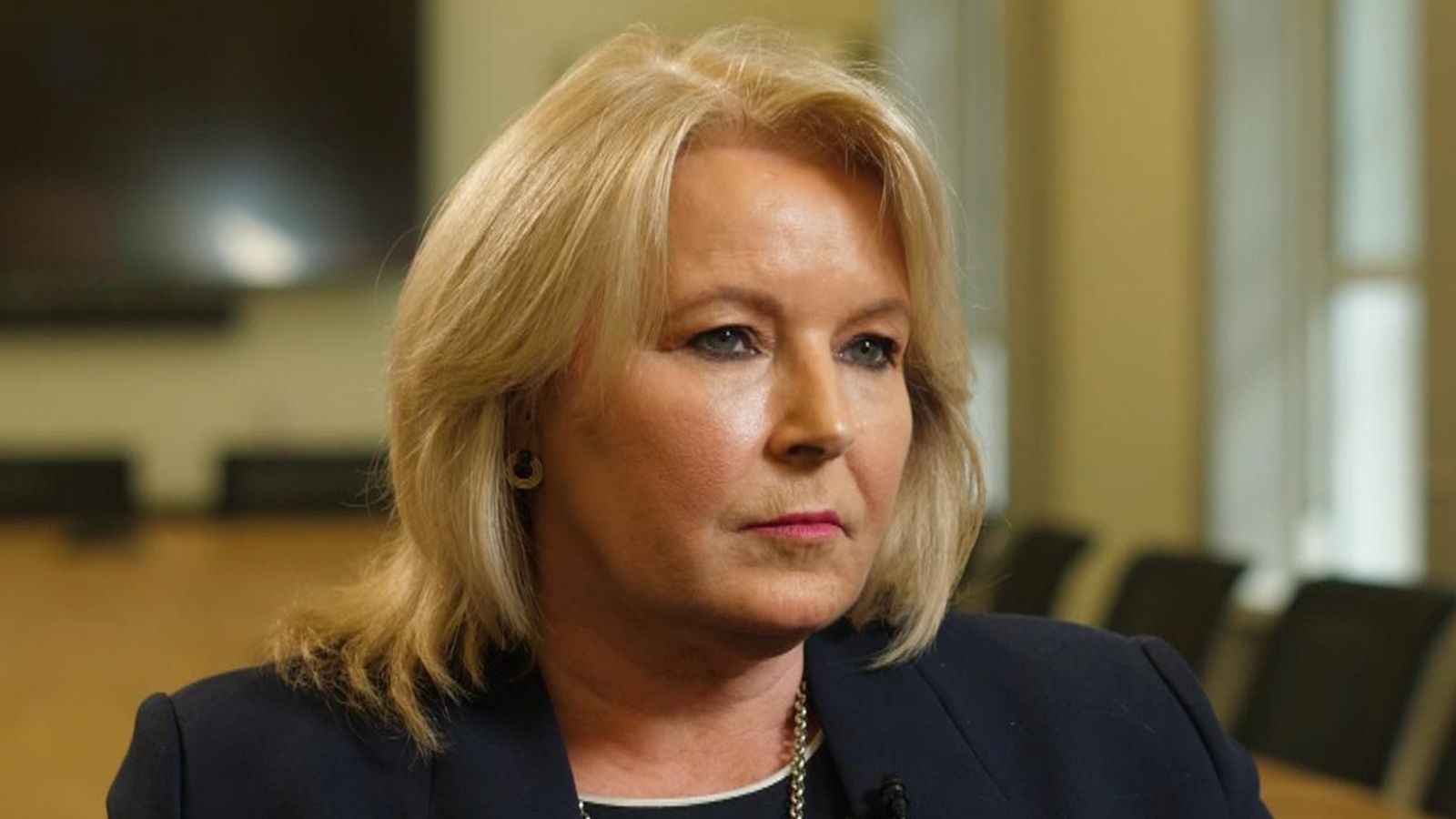 NHS nurse strike 'Nurses are living on a knifeedge' Royal College