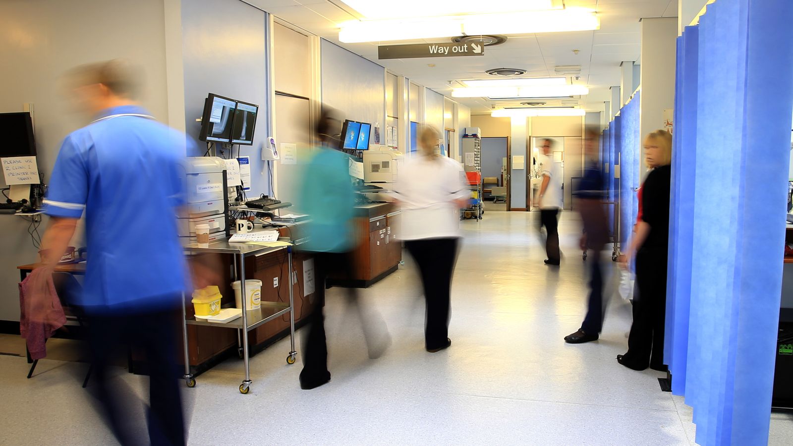 NHS workers had to be given salary top-up to avoid minimum wage breach, GMB union head says