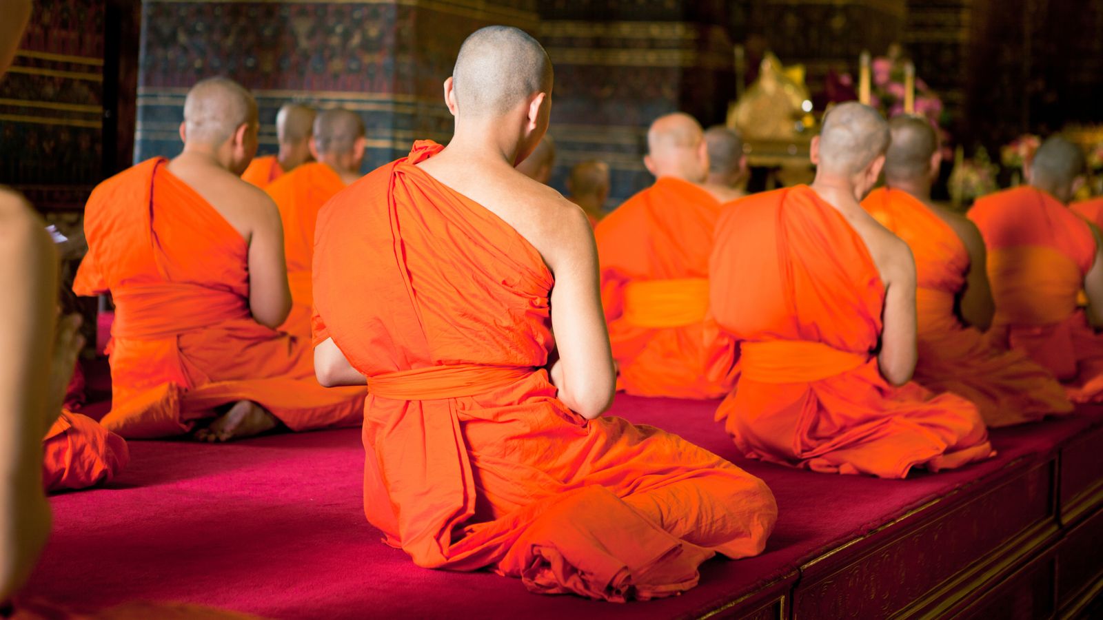 skynews-thai-monks-thailand_5982308.jpg?