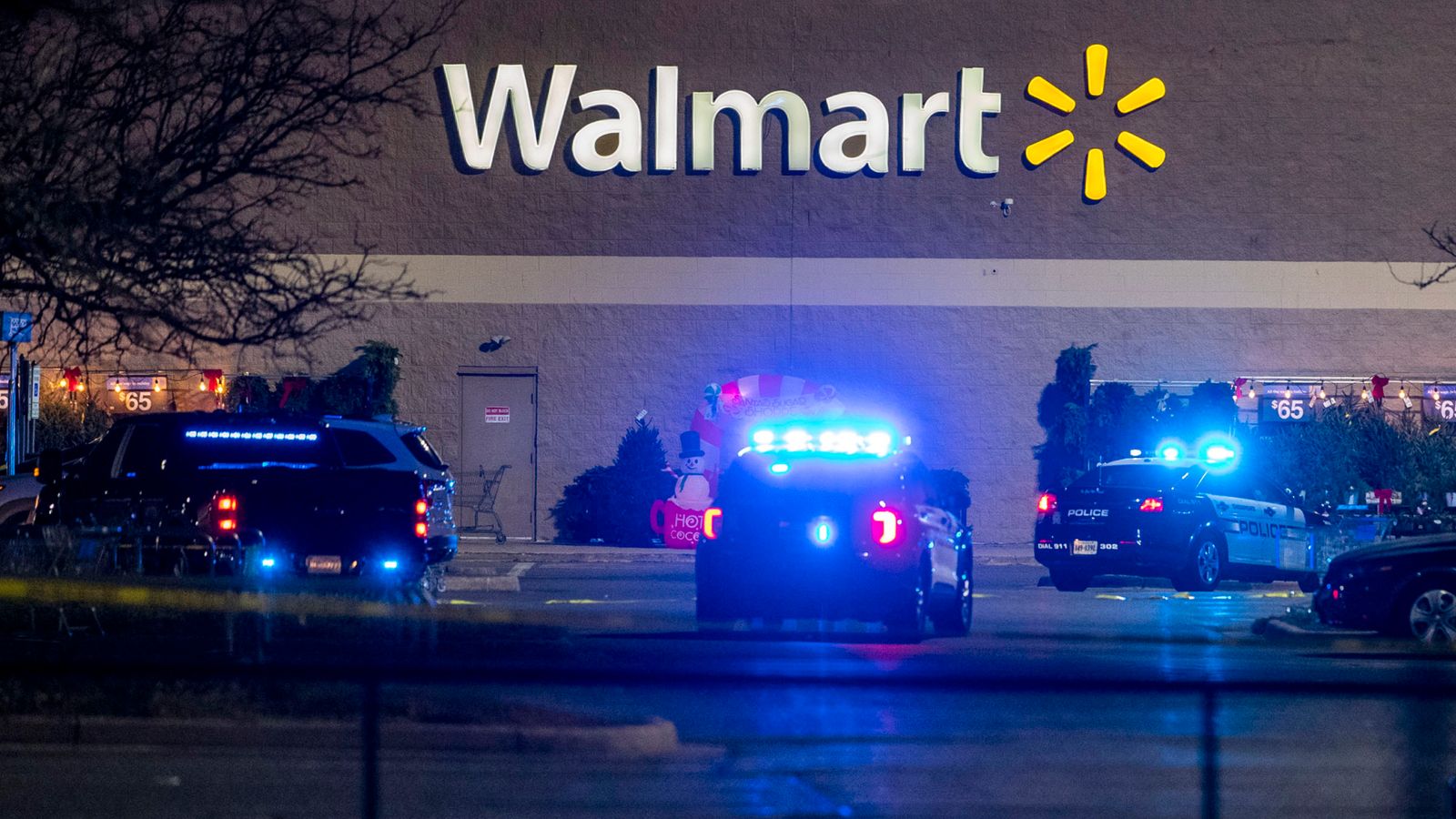 Multiple fatalities as 'manager' opens fire at Walmart store in Virginia