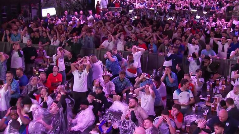 England fans at a Wembley watch party react as England&#39;s Harry Kane narrowly misses a header just minutes before full time.