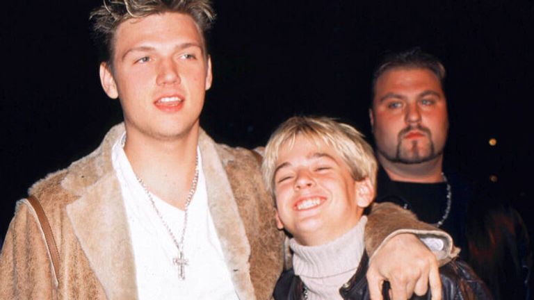 Nick (left) and Aaron Carter in New York in 2000. Photo: AP