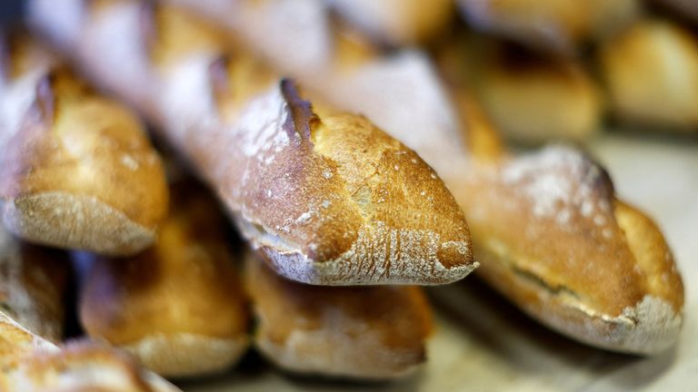 French freshly-baked?baguettes are seen at "Armand" bakery in Nice, France, November 28, 2022. REUTERS/Eric Gaillard