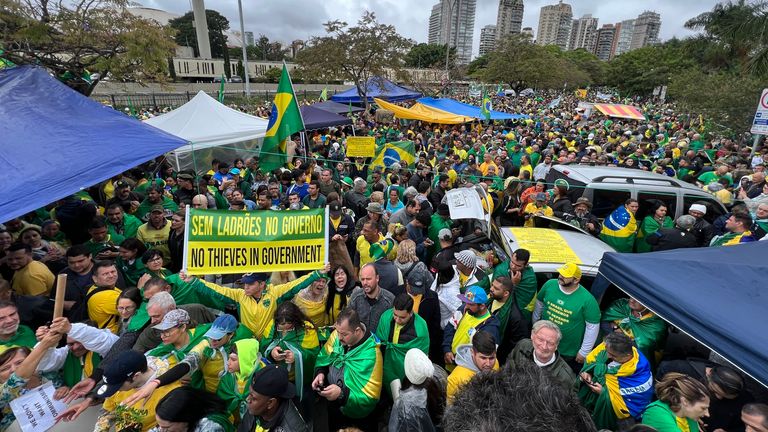 Supporters of Jair Bolsonaro protest Lula da Silva's win on the streets of São Paulo. Stuart Ramsay eyewitness
