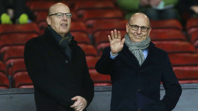 Avram Glazer (left) and Joel Glazer