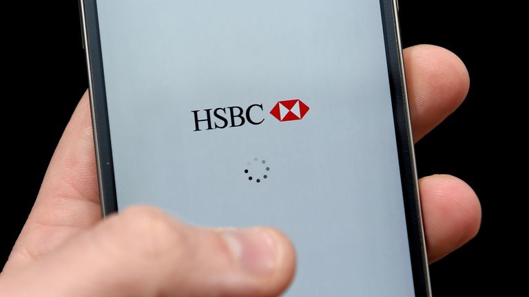 The HSBC banking app is used on a Samsung Galaxy S4