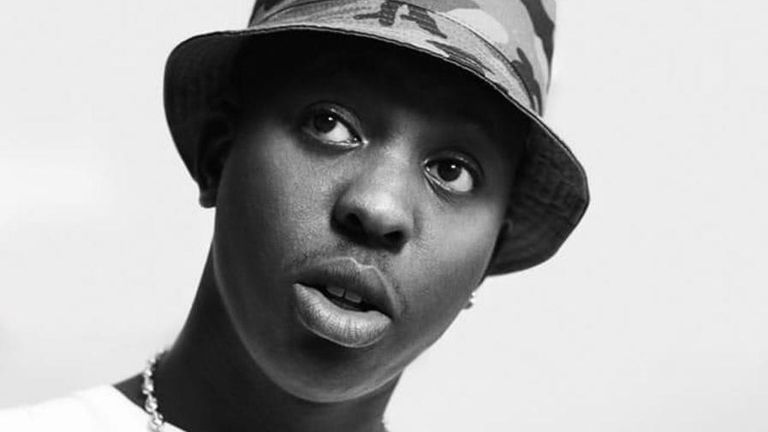 Jamal Edwards MBE (24 August 1990 – 20 February 2022) is to be honoured with this year’s prestigious Music Industry Trusts Award (MITS), in recognition of his outstanding contribution to the music industry as a music entrepreneur, DJ and founder of the multifaceted music platform SB.TV.