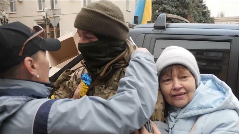 Guerra de Ucrania: Más pueblos y ciudades de Ucrania serán liberados, Zelenskyy promete en medio del júbilo en Kherson |  Noticias del mundo