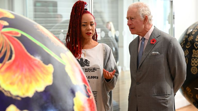  King Charles III with artist Fiona Compton