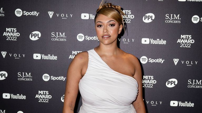 Mahalia arrives for the Music Industry Trust Awards ceremony honouring Jamal Edwards at the Grosvenor House Hotel in London. Picture date: Monday November 7, 2022.

